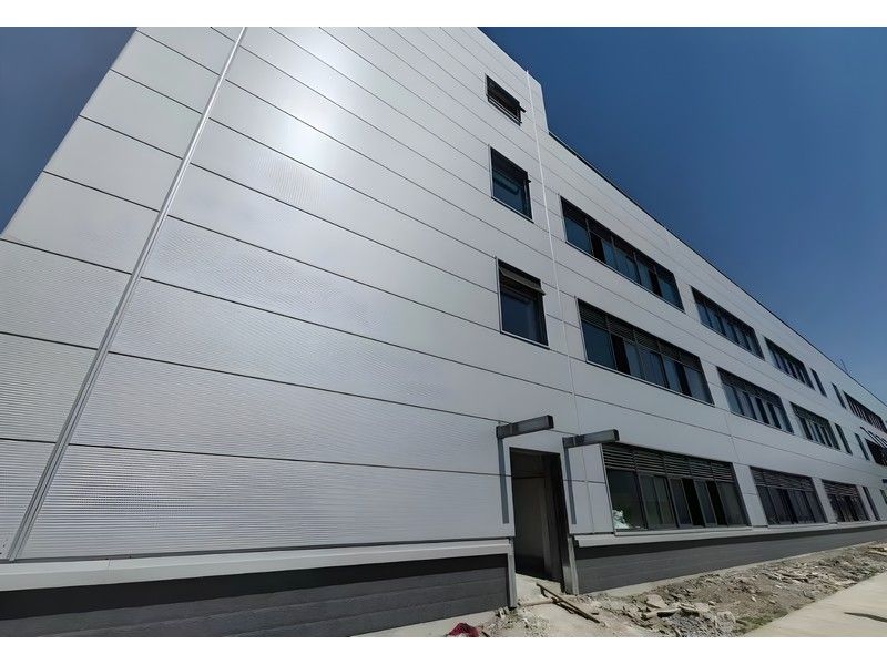 鋼結(jié)構(gòu)廠房彩鋼、鋁鎂錳巖棉案例